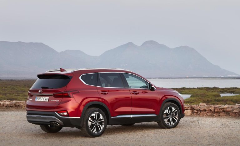 Hyundai Santa Fe vs Kia Sorento: la guerra civil coreana del SUV familiar grande