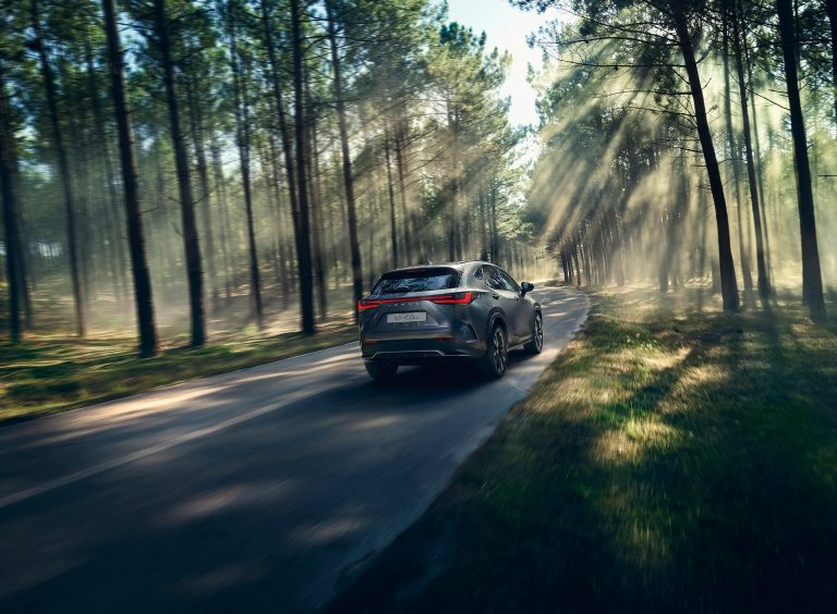 Review del Lexus NX 450h+ F Sport: el SUV-C PHEV japonés que reivindica el rendimiento sin renunciar a la fiabilidad Review del Lexus NX 450h+ F Sport: el SUV-C PHEV japonés que reivindica el rendimiento sin renunciar a la fiab