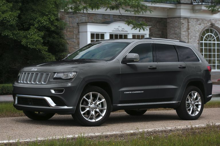 Review del Jeep Avenger Electric 2026: el SUV-B eléctrico urbano con ADN off-road pasa por el banco de pruebas Review del Jeep Avenger Electric 2026: el SUV-B eléctrico urbano con ADN off-road pasa por el banco de pruebas