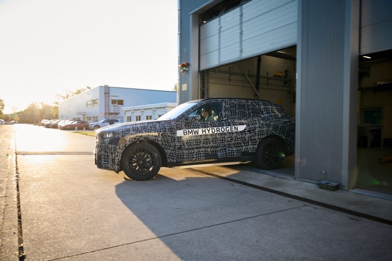 Ranking de los SUV premium con mejor asistente de aparcamiento y visión 360 en 2026 Ranking de los SUV premium con mejor asistente de aparcamiento y visión 360 en 2026