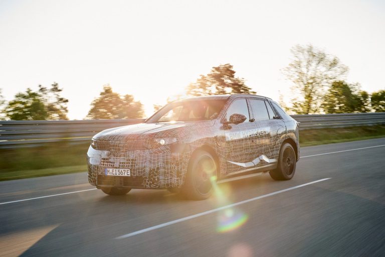 BMW X5 xDrive50e vs Mercedes-Benz GLE 400 e: la batalla tecnológica del SUV grande PHEV premium alemán BMW X5 xDrive50e vs Mercedes-Benz GLE 400 e: la batalla tecnológica del SUV grande PHEV premium alemán