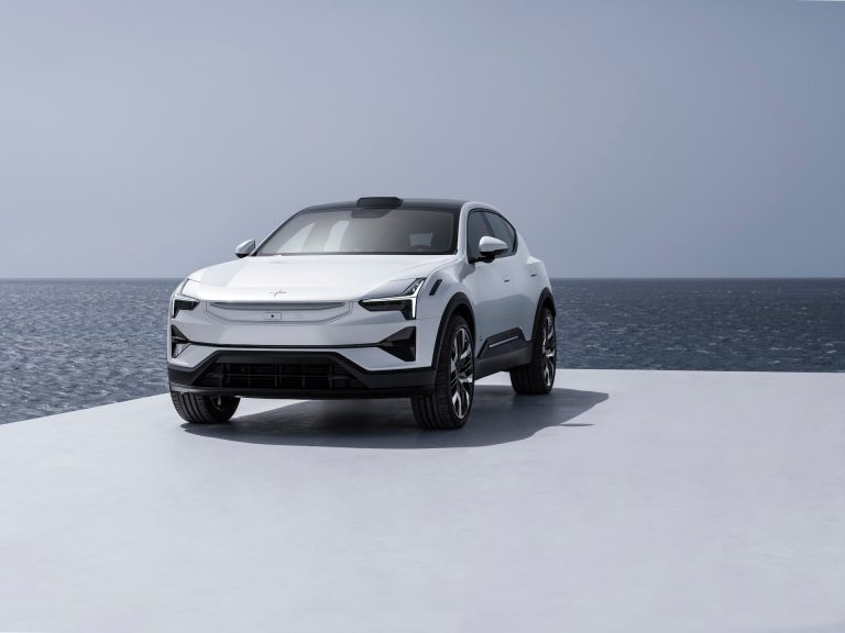 Polestar 3 vs BMW iX: el sueco-chino que reta al bávaro en el SUV eléctrico premium tecnológico