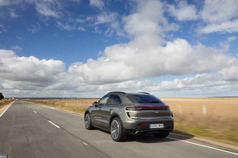 Ranking de los 6 SUV premium con arquitectura de 800V y carga ultrarrápida en 2026 Ranking de los 6 SUV premium con arquitectura de 800V y carga ultrarrápida en 2026