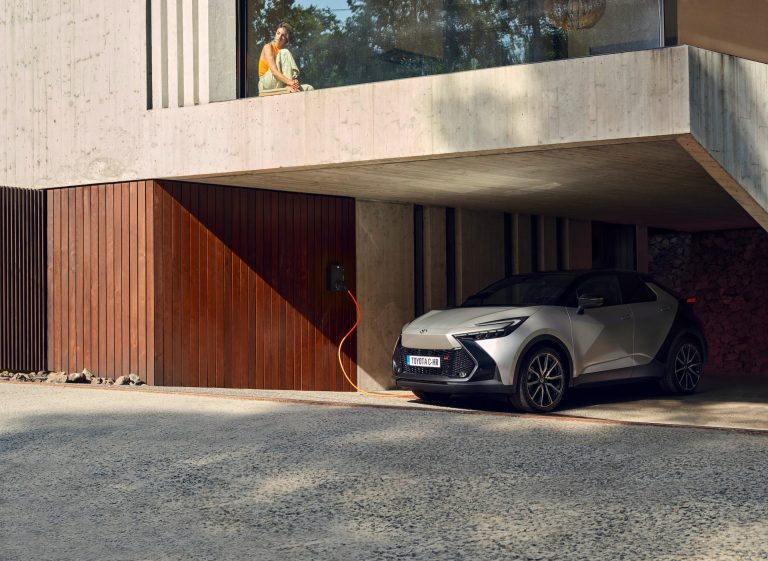 Ranking de los 6 SUV-C híbridos con mejor relación calidad-precio por menos de 32.000 euros en 2026 Ranking de los 6 SUV-C híbridos con mejor relación calidad-precio por menos de 32.000 euros en 2026