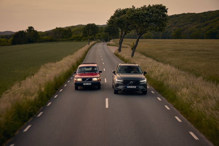 Volvo XC60 vs Lexus NX 450h+: la batalla del SUV-C híbrido enchufable premium familiar por debajo de los 75.000 euros Volvo XC60 vs Lexus NX 450h+: la batalla del SUV-C híbrido enchufable premium familiar por debajo de los 75.00